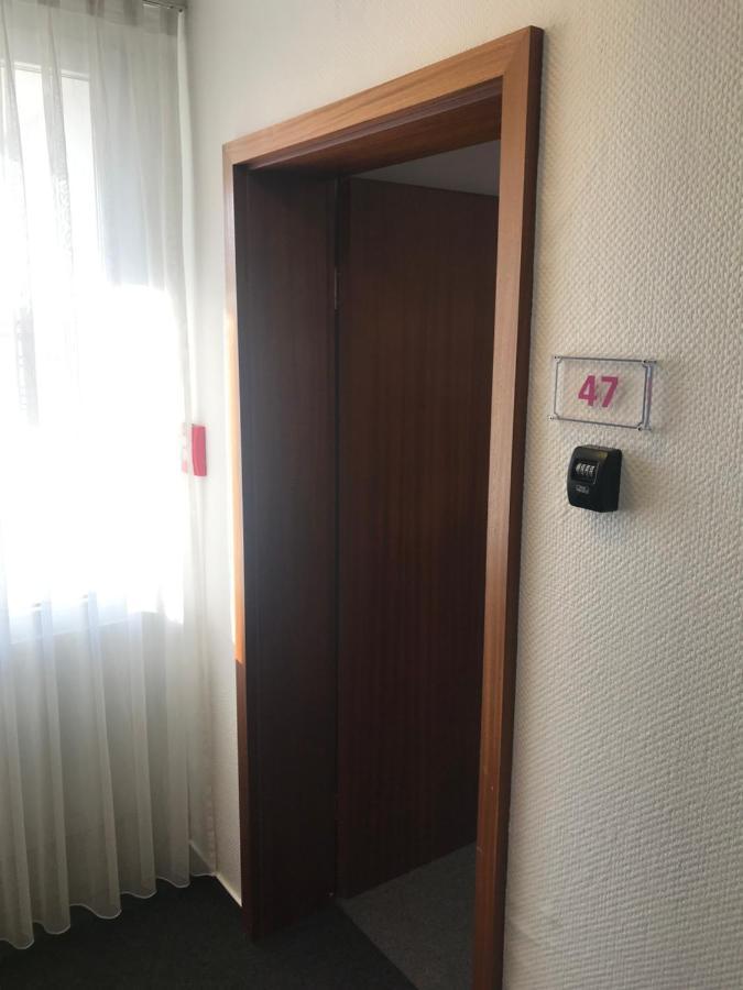Apartment 47 Зинделфинген Екстериор снимка